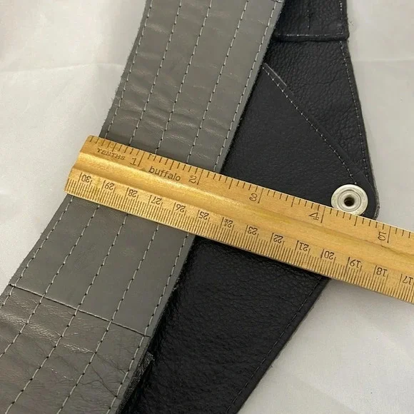 VINTAGE Cokluch Two Tone Grey Wide Asymmetrical Leather Belt Snap Closure Size S - Picture 9 of 10